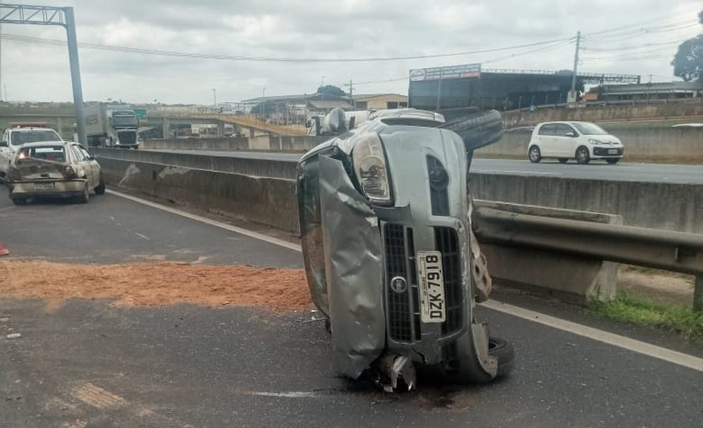 Engavetamento na Rodovia anhanguera em Sumaré