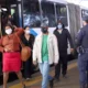 Comitê recomenda volta do uso de máscara no transporte público