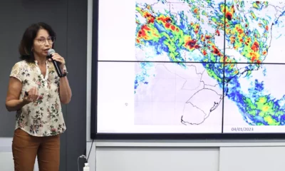 alto volume de chuvas em curto espaço de tempo