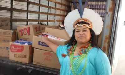 Comunidade indígena do Litoral Norte recebe caminhão de alimentos e água