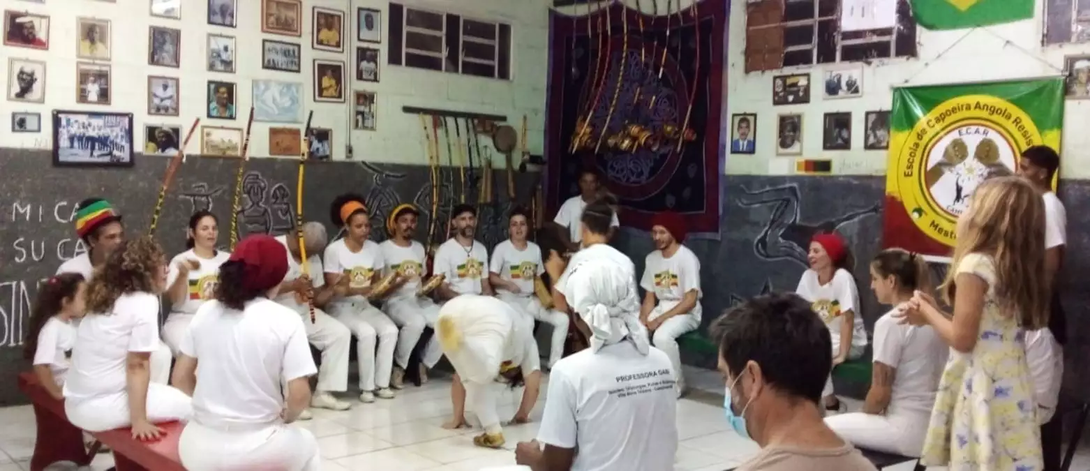 Escola de Capoeira abre 15 vagas para aulas gratuitas