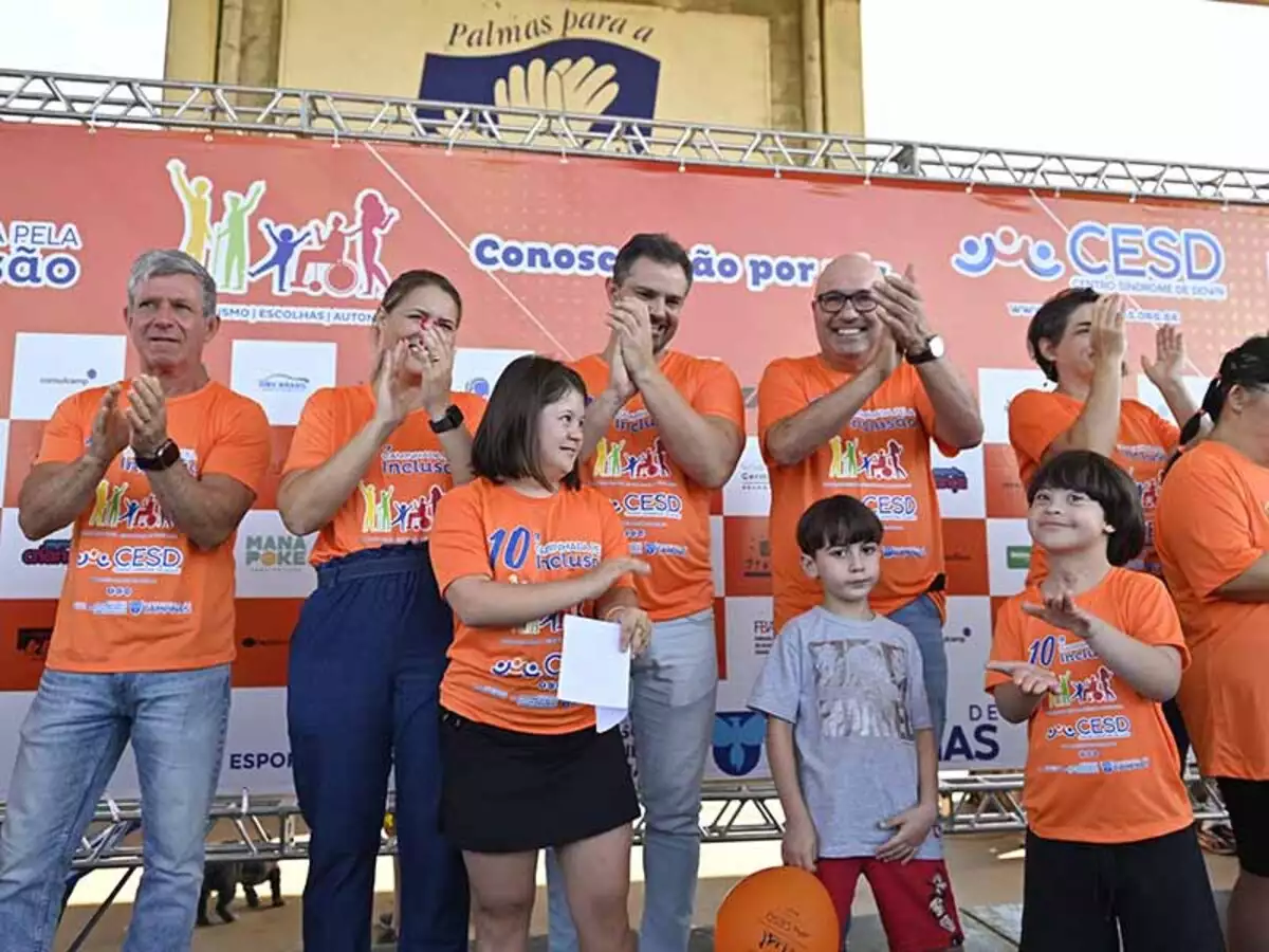 Encontro pela inclusão da síndrome de Down agita a Praça Arautos da Paz