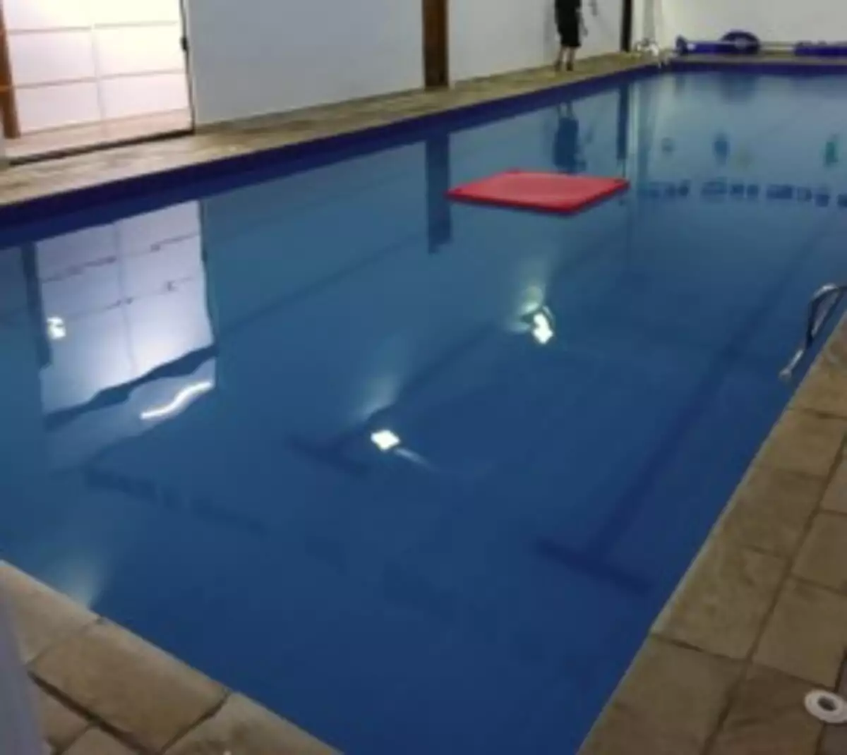 Vigilância Sanitária interdita piscina de academia após intoxicação