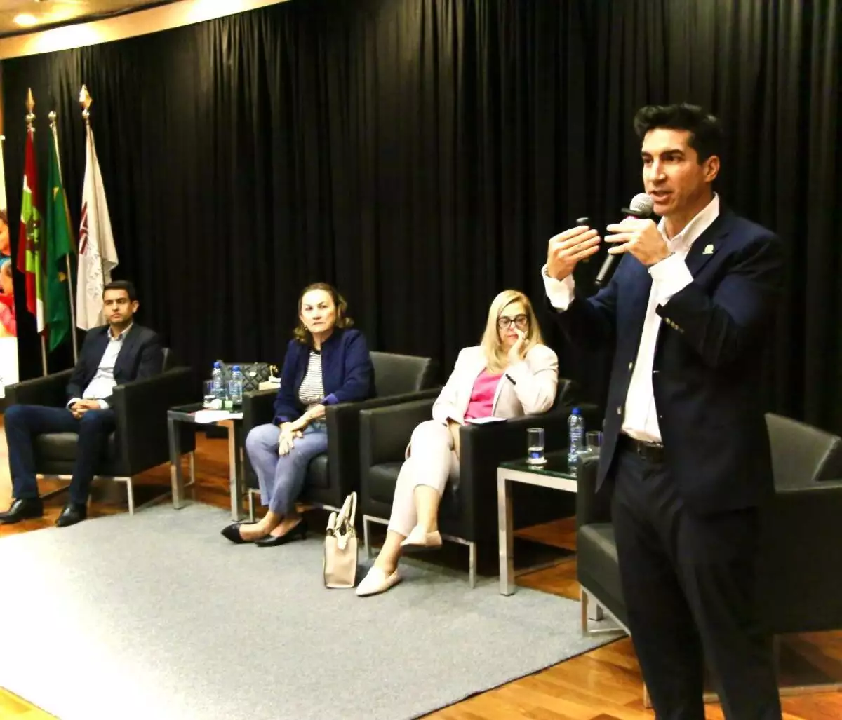 Campinas apresenta proposta do PIC em Seminário Nacional em Santa Catarina