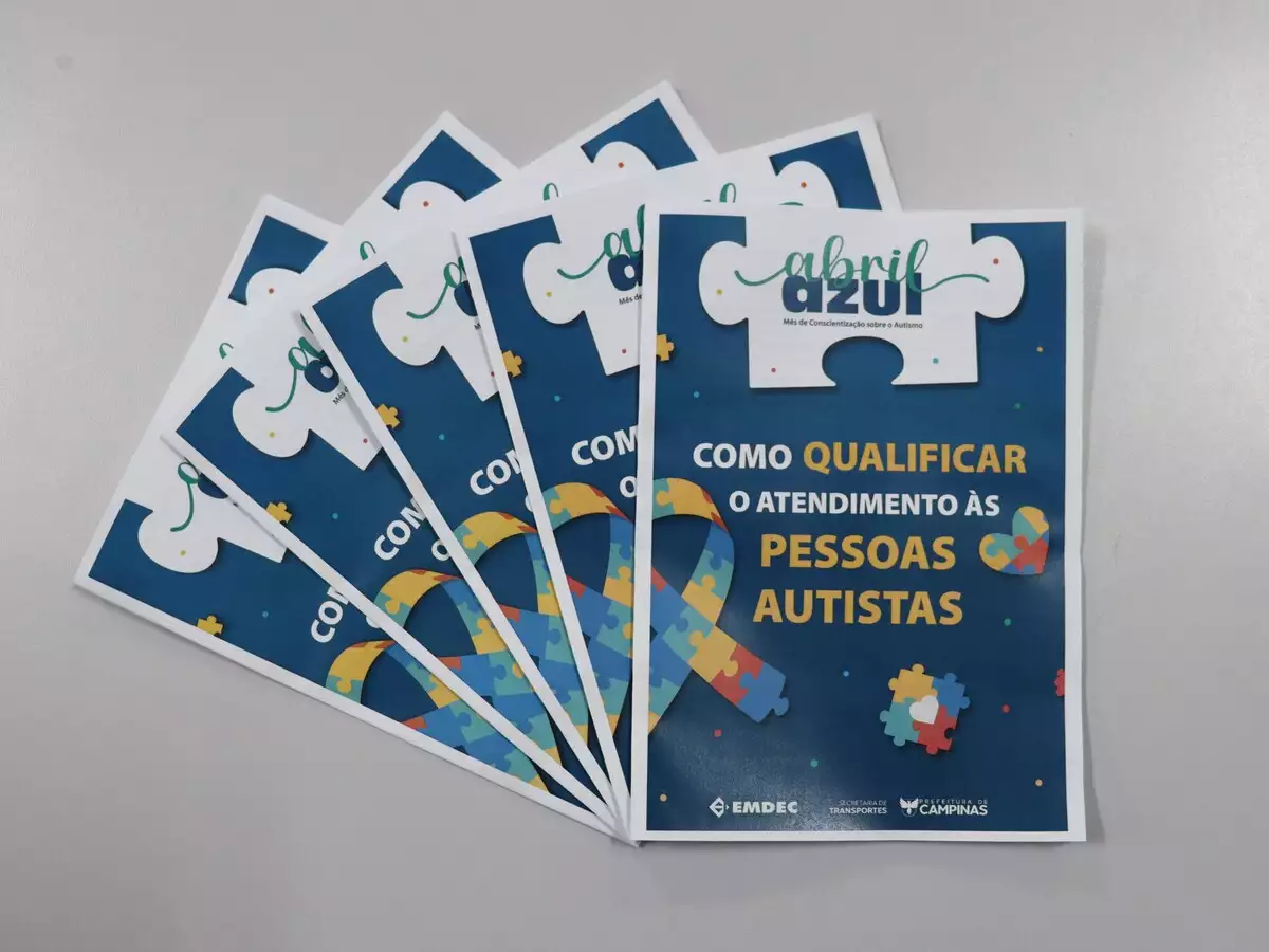 Emdec encerra Abril Azul com orientação a agentes e motoristas de ônibus