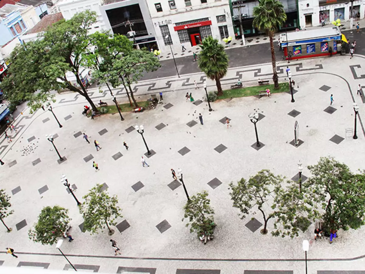 Prefeitura realiza feirão de crédito a empresas no Largo do Rosário