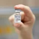 Saúde ampliará vacinação com bivalente contra covid-19 a partir de 10/04