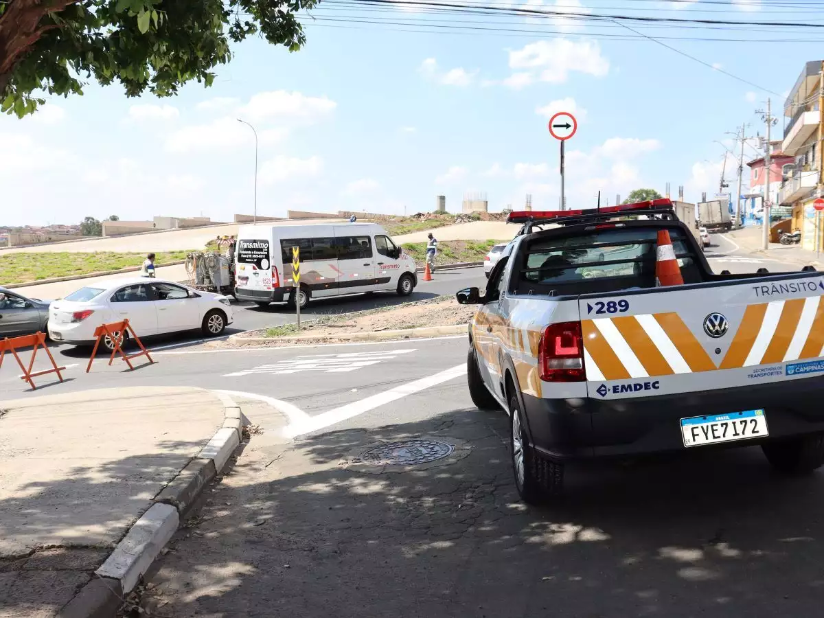 Trecho da Rua Dona Luísa de Gusmão terá bloqueio viário nesta quinta, 13