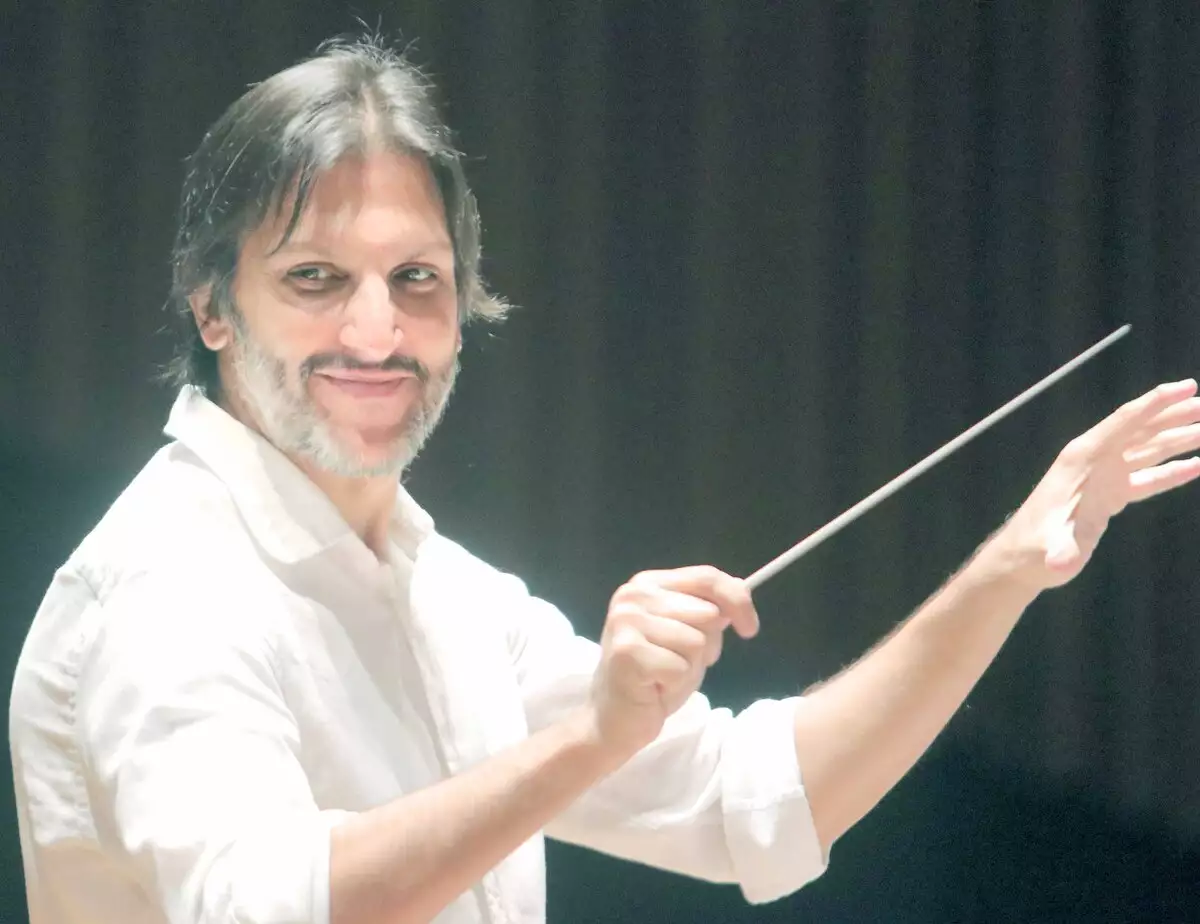 Sinfônica realiza concerto neste domingo com obras de Villa-Lobos