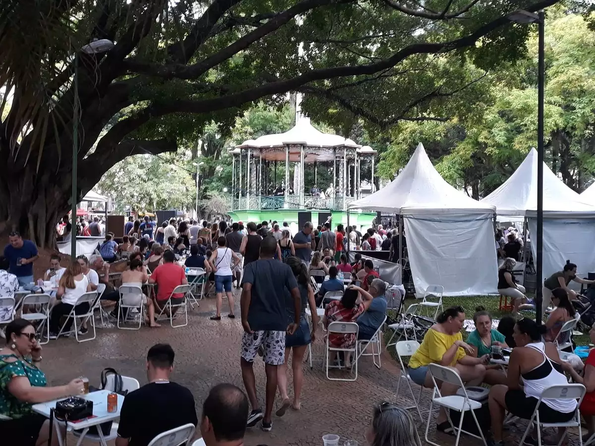 Festa junina do Polo Cervejeiro será na Praça Carlos Gomes neste final de semana