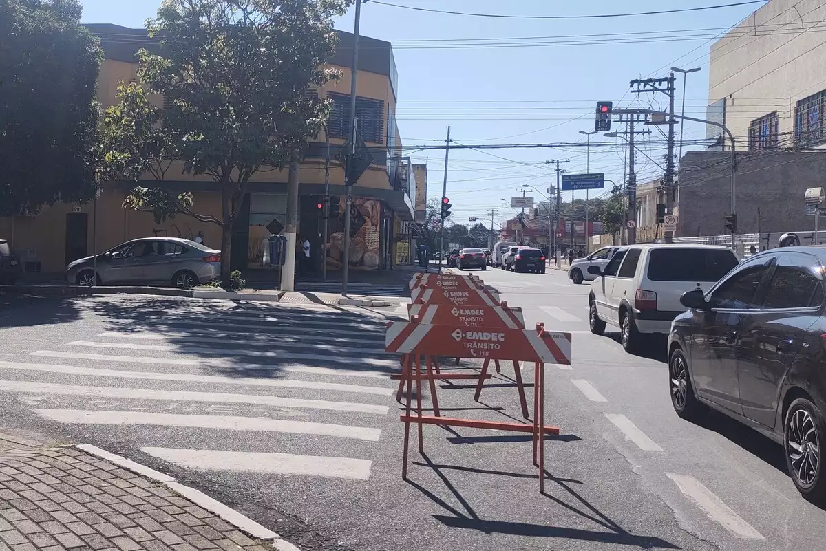 Festa na Padre Manoel de Nóbrega interrompe o trânsito em quatro vias no sábado e domingo