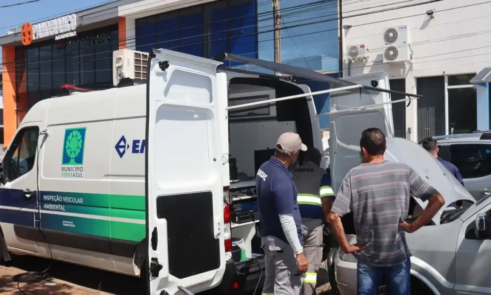 Emdec realiza inspeção veicular ambiental gratuita no Parque Linear José Mingone
